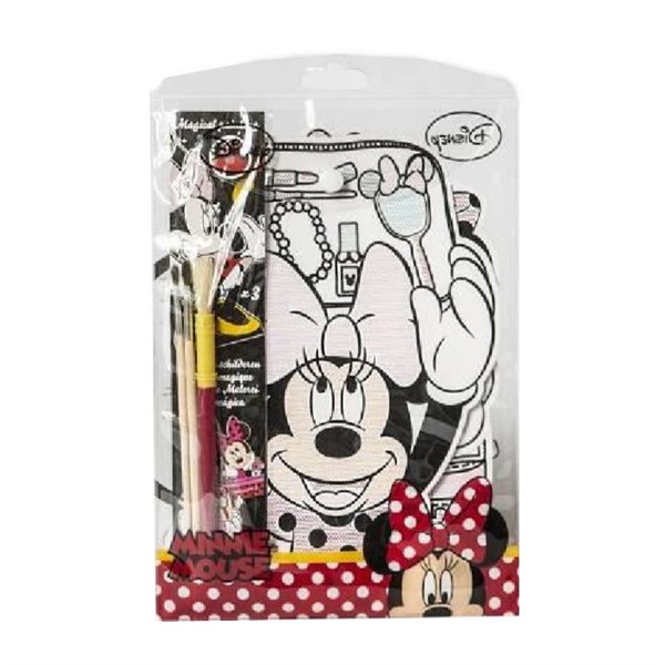 Minnie Magical painting